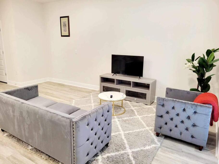 Апартаменты Brand New House In Pensacola,Ev Connector Available Экстерьер фото